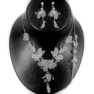 silver-tone Christina Rhinestone Metal Mesh Leaf Set Necklace Earrings Bracelet